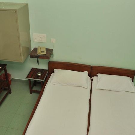 Valli Hotel Thanjavur Ngoại thất bức ảnh