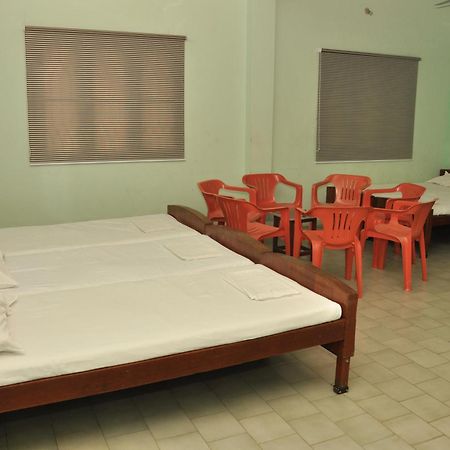 Valli Hotel Thanjavur Ngoại thất bức ảnh